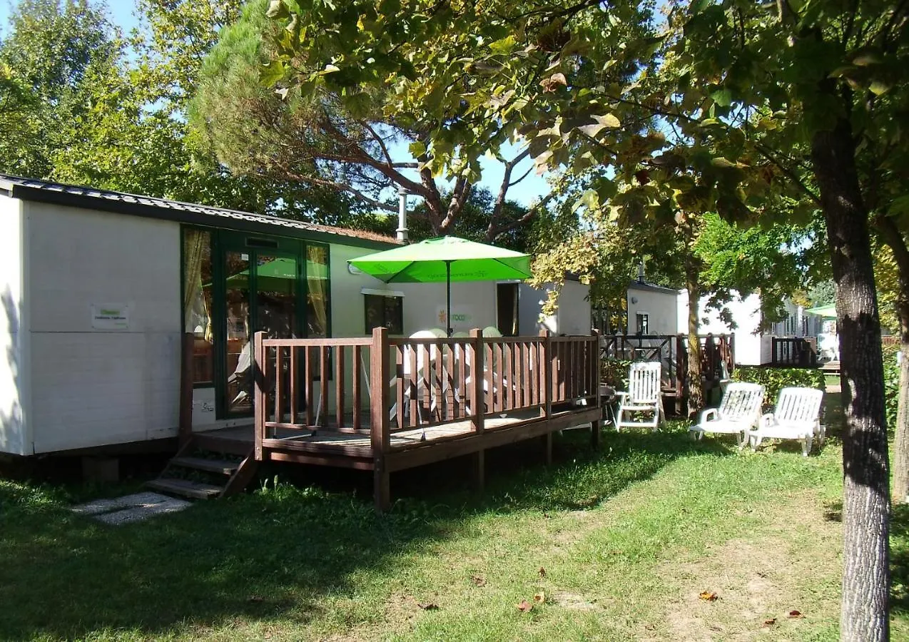 Campsite Eurocamp Mobilheime Auf Camping Bella Italia Hotel Peschiera del Garda