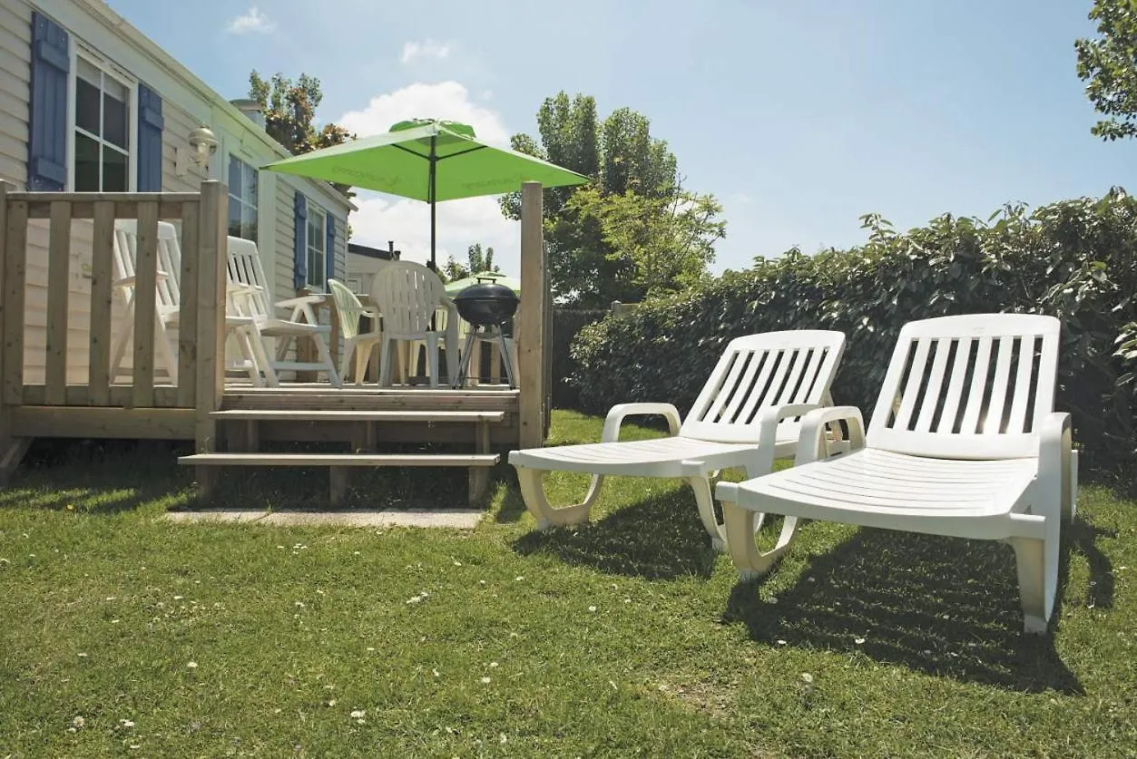 Campsite Eurocamp Mobilheime Auf Camping Bella Italia Hotel Peschiera del Garda Italy