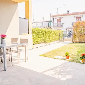 Tra Le Vigne Di Peschiera - Italian Homing Apartment
