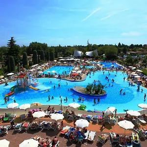 Happy Camp Mobile Homes In Bella Italia Campeggio